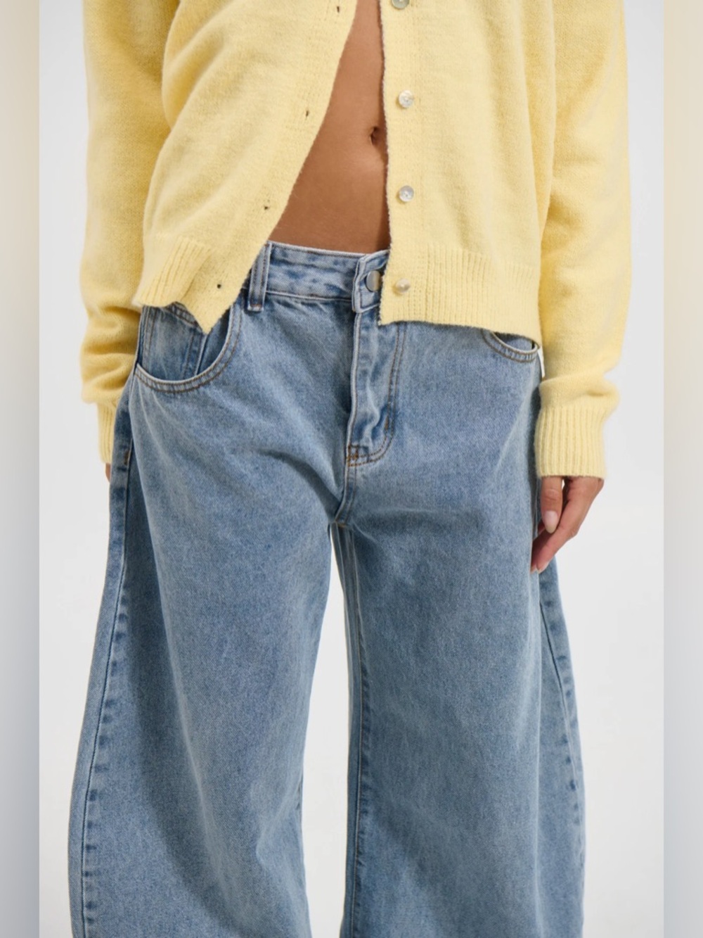 NEW Horseshoe Denim Light Blue Jeans Size XS - Picture 11 of 15